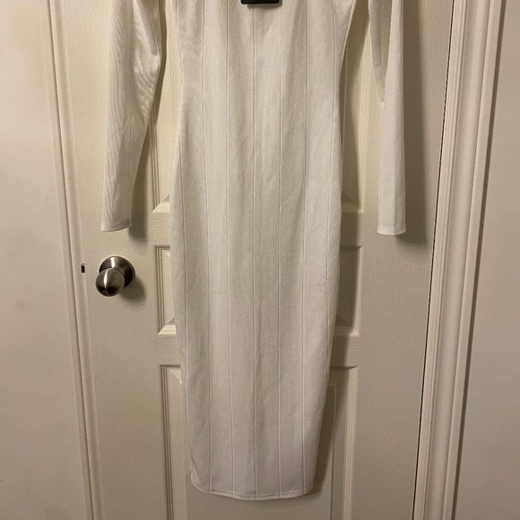 Long Sleeve Midi Bodycon Dress - Picture 2 of 3